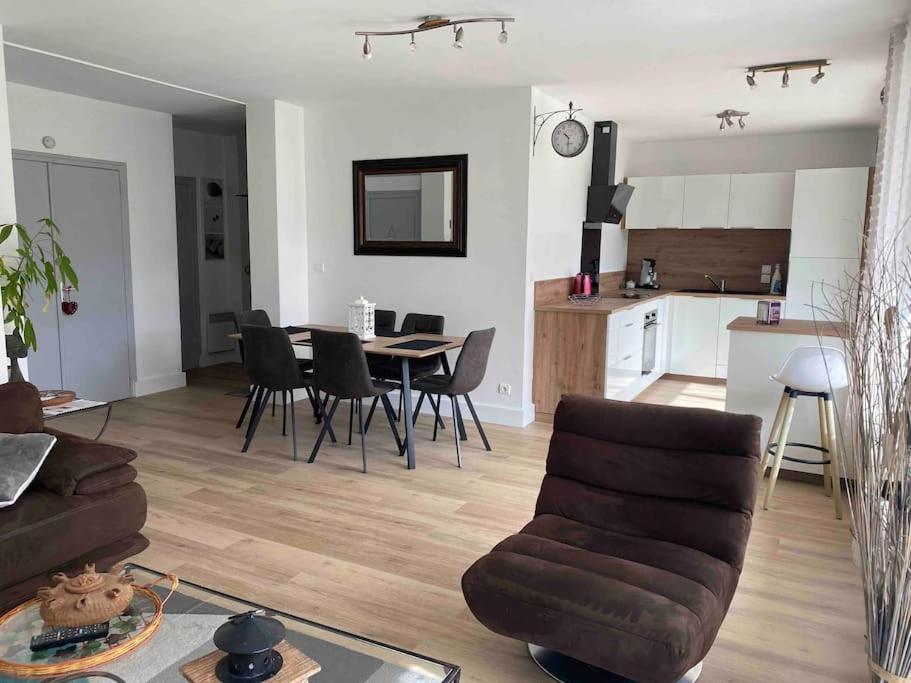 Apartament Le Chasseur Alpin Albertville Zewnętrze zdjęcie